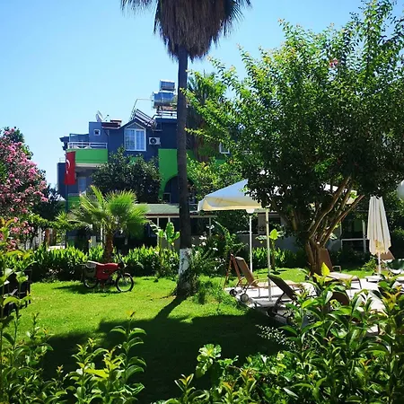 Otel Konar