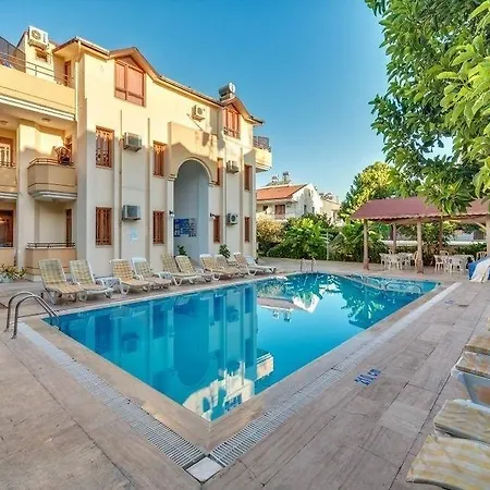 Konar Otel 4*