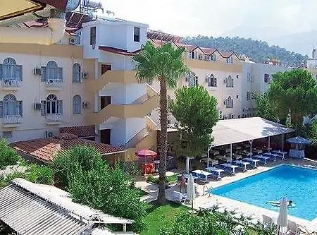 Hotel Konar 4*